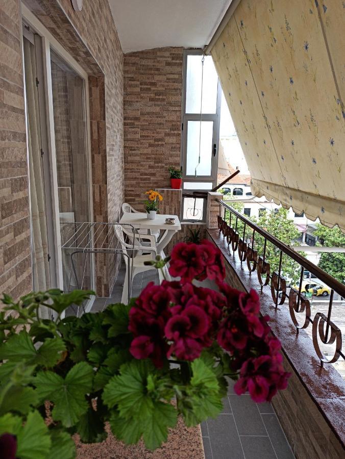 "Tata'S New Home!" Tirana Extérieur photo