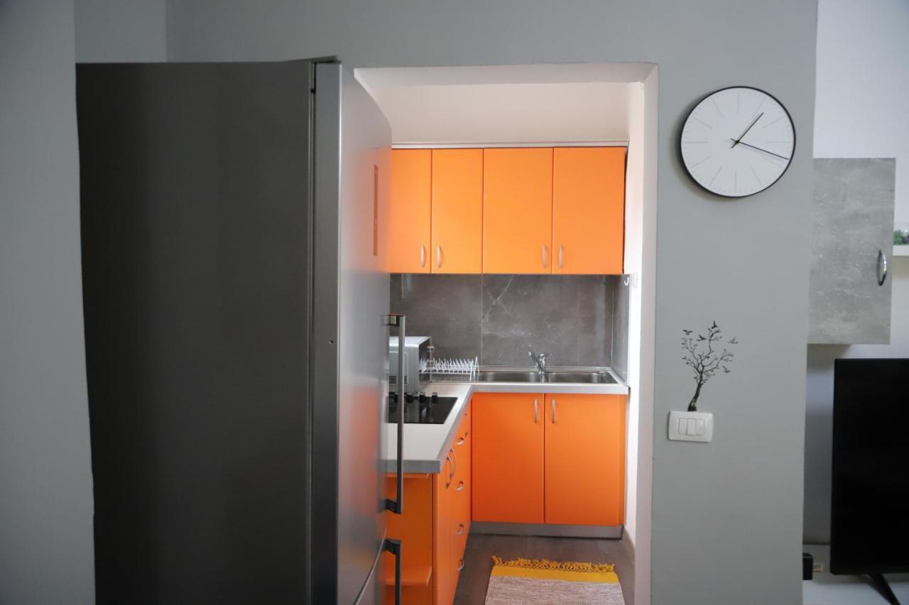 "Tata'S New Home!" Tirana Extérieur photo