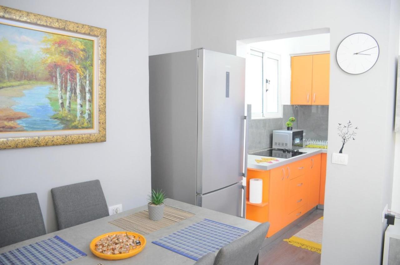 "Tata'S New Home!" Tirana Extérieur photo