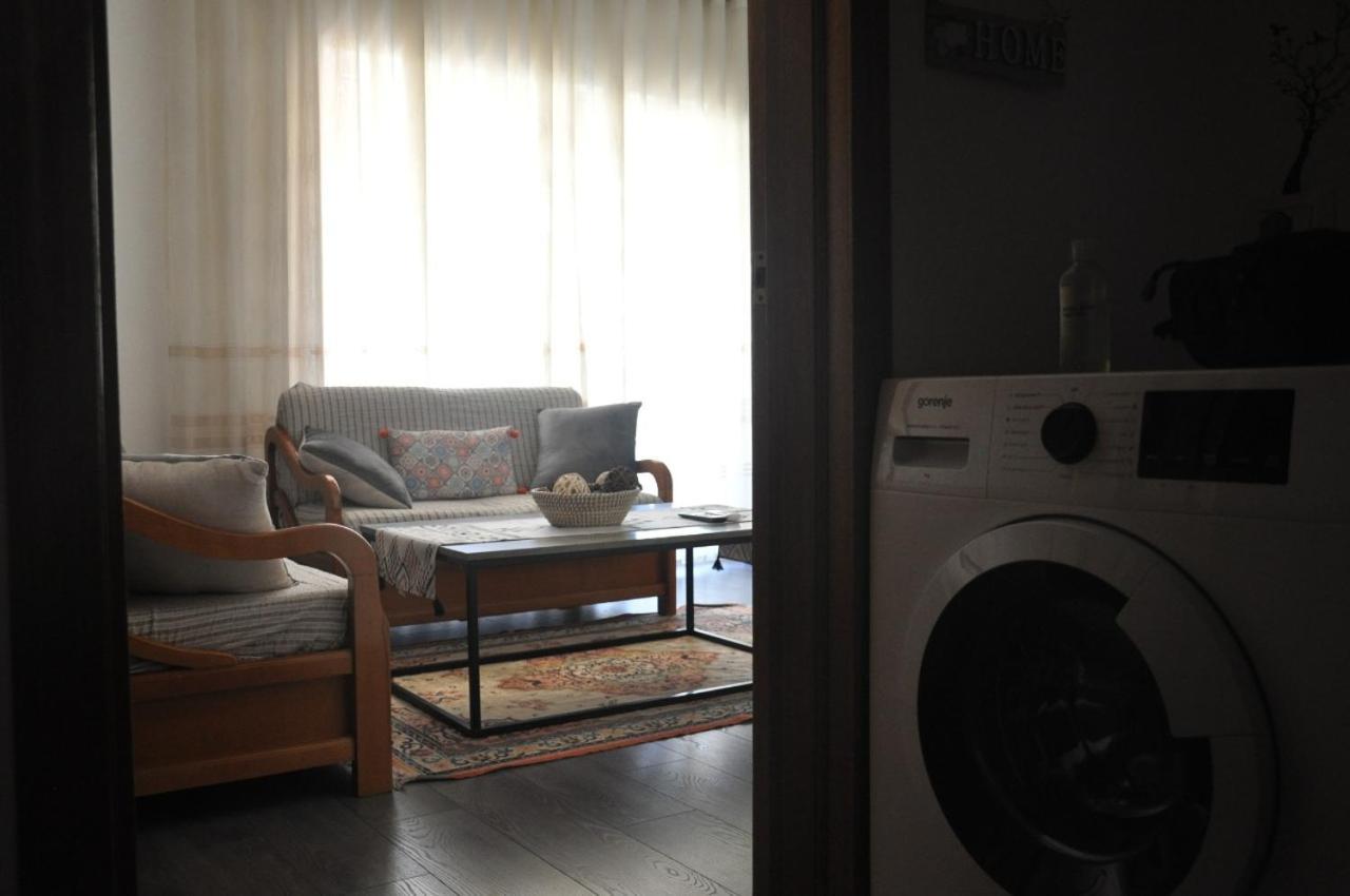 "Tata'S New Home!" Tirana Extérieur photo